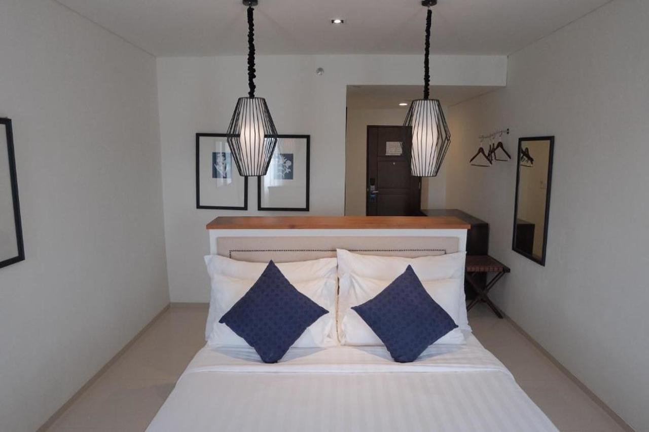 M Hotel סורונג מראה חיצוני תמונה