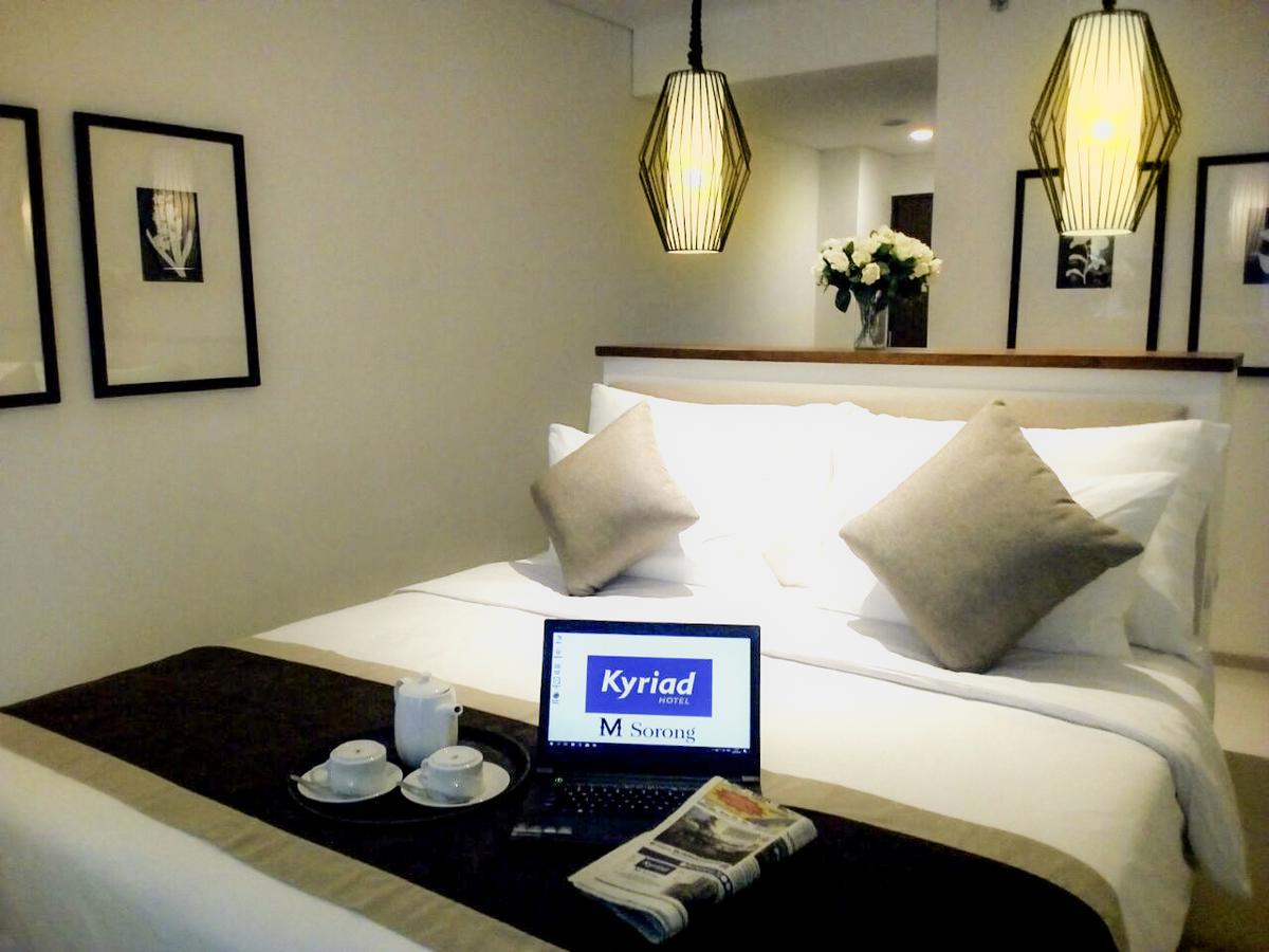 M Hotel סורונג מראה חיצוני תמונה