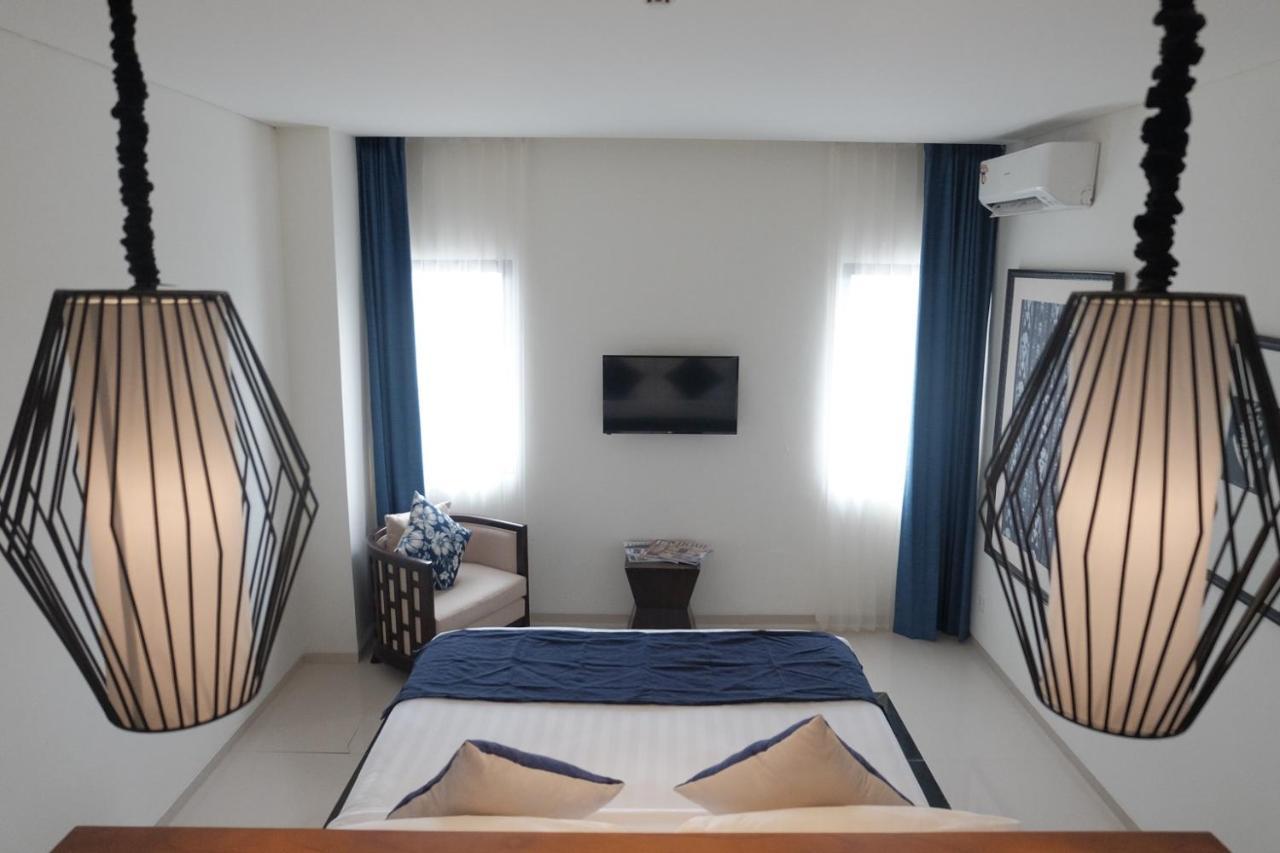 M Hotel סורונג מראה חיצוני תמונה