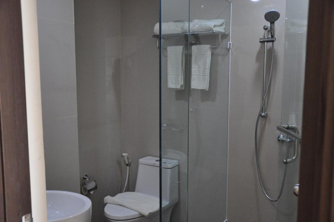 M Hotel סורונג מראה חיצוני תמונה