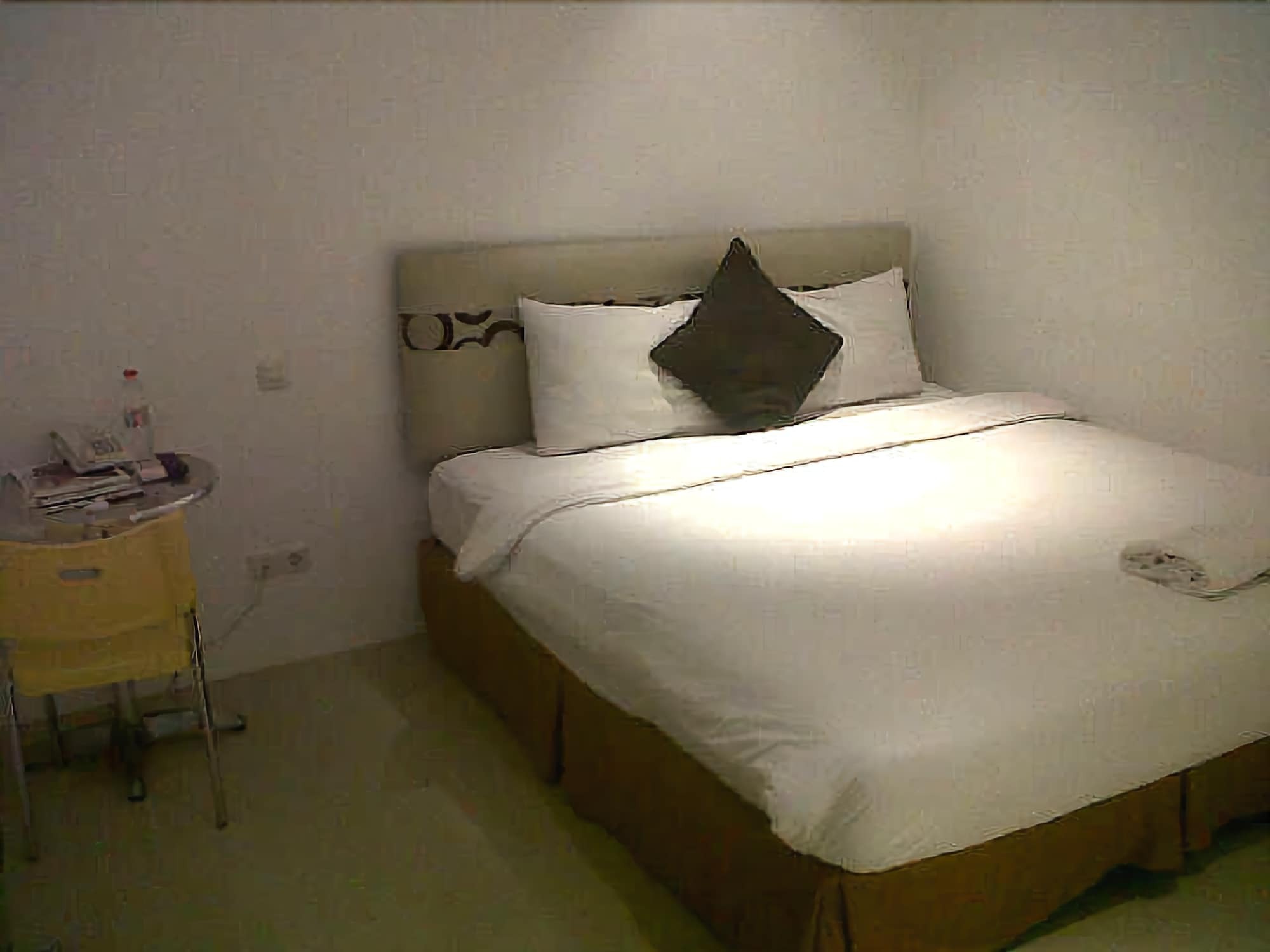 M Hotel סורונג מראה חיצוני תמונה