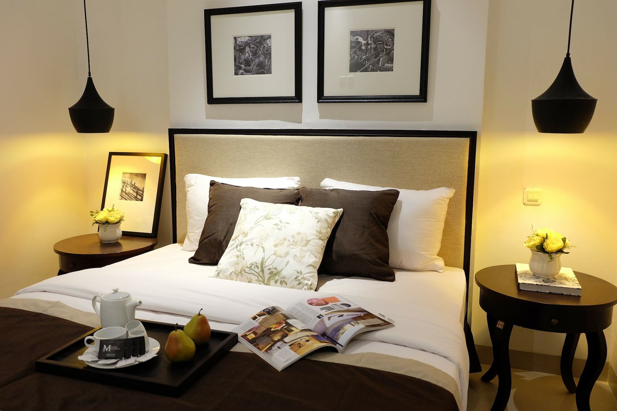 M Hotel סורונג מראה חיצוני תמונה