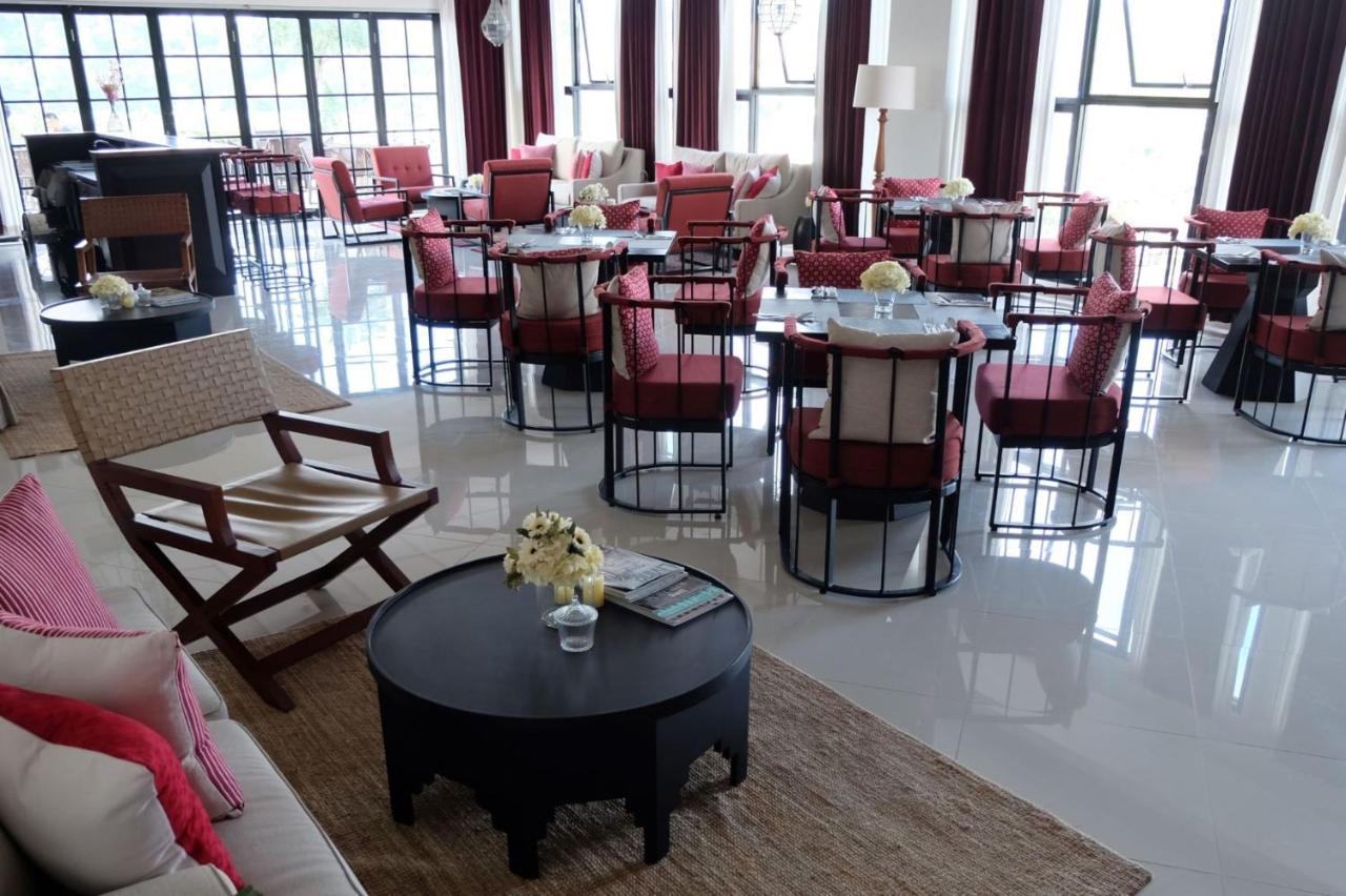 M Hotel סורונג מראה חיצוני תמונה